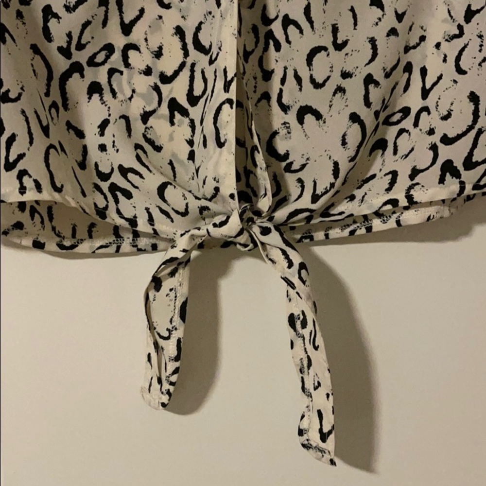 Patterned blouse - Picture 2 of 6